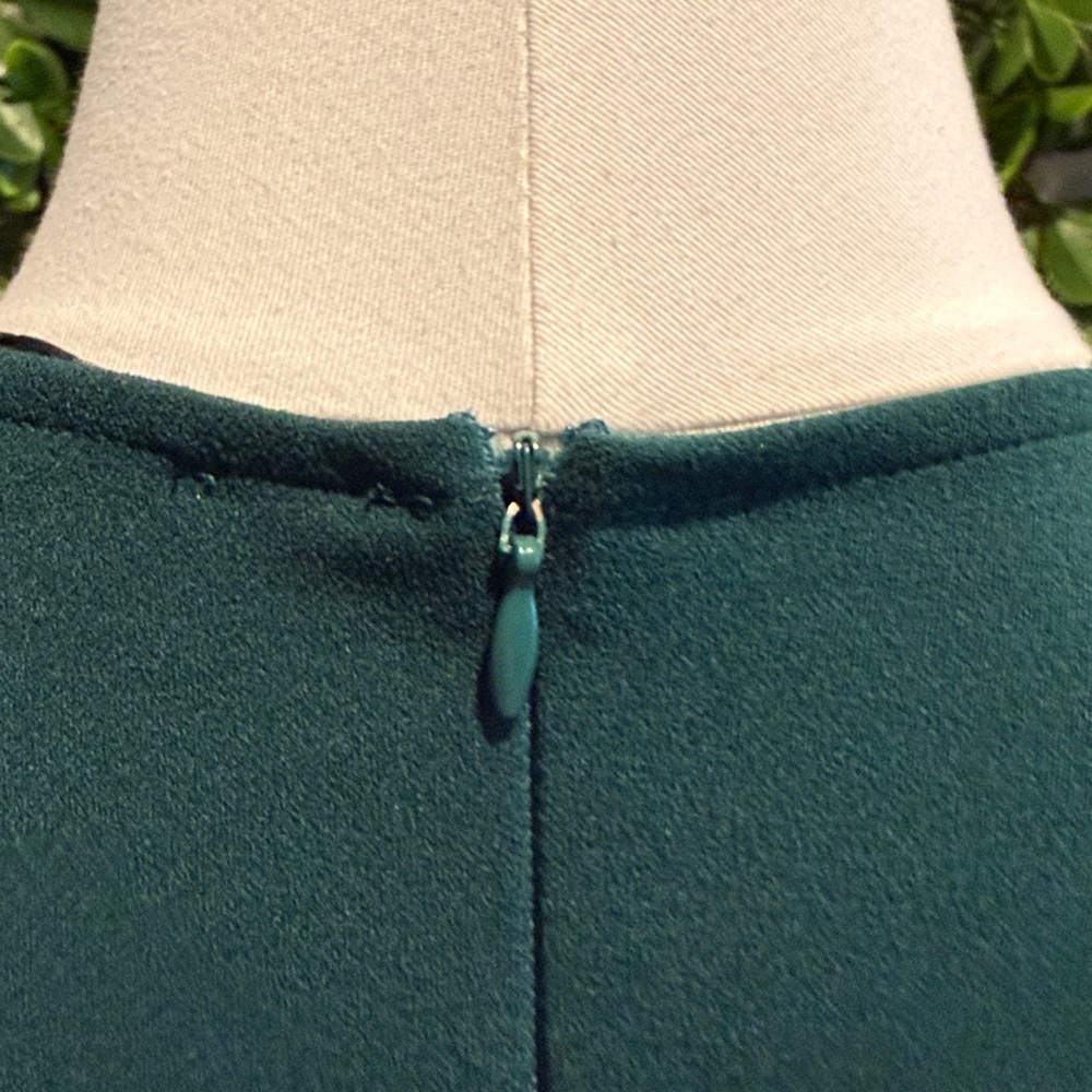 Make it Hot Green Long Sleeve Plunge V-Neck Cocktail Dress - Picture 12 of 13